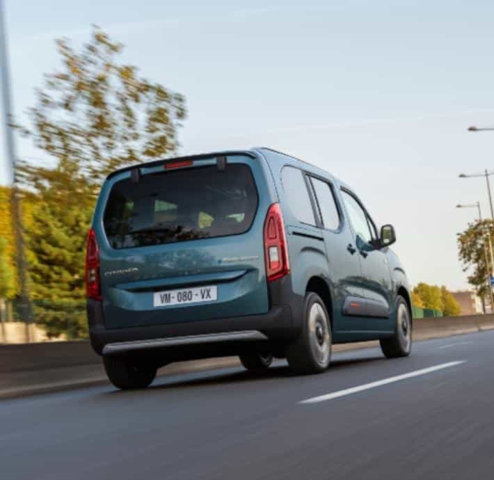 voiture familiale électrique modulable valence