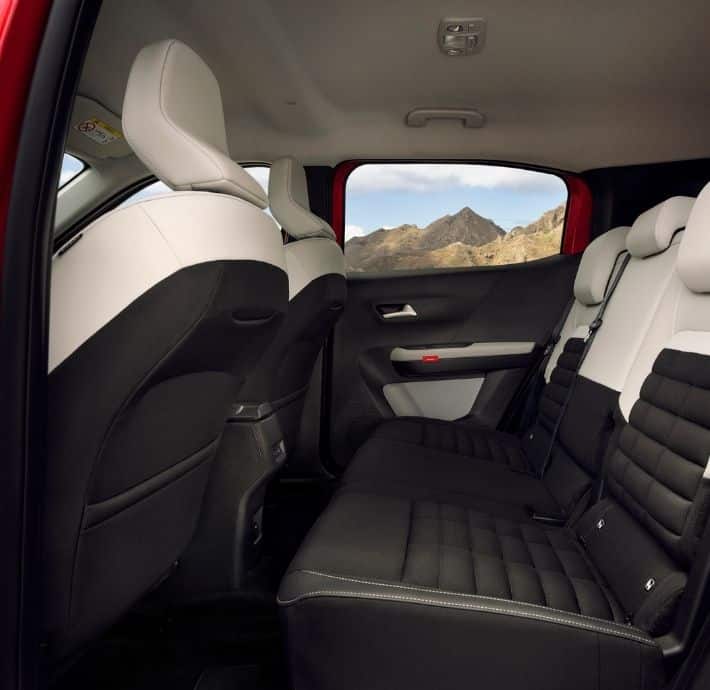 interieur confort suv polyvalent familial c3 aircross citroën valence drome ardeche 8