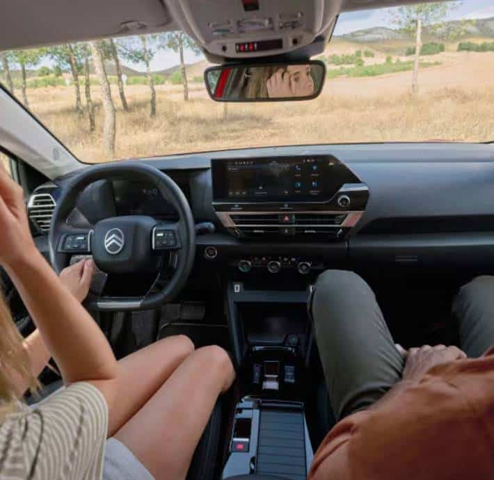 technologies berline compacte citroen c4 citroen valence drome ardeche 5